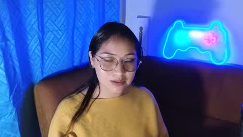 kitty online show from December 14, 1:39 am