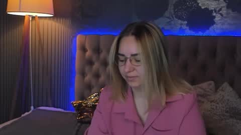 CarollFlexx online show from November 13, 6:23 am