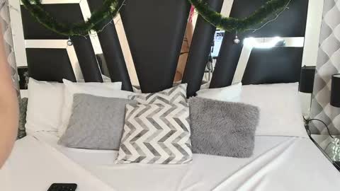 Snapshot of caroo_gomeez chatting on January 14, 4:08 pm Caro Gmez online show from January 14, 4:08 pm