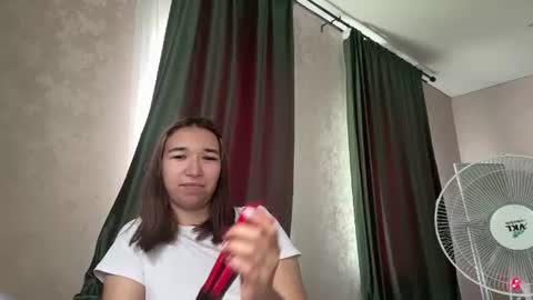 Sara online show from July 28, 12:48 pm