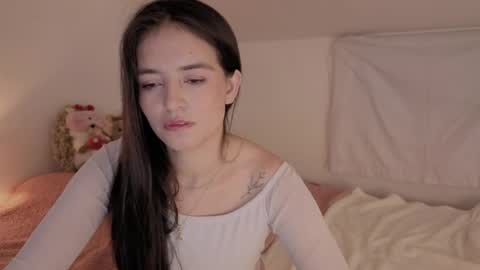 amelie online show from April 6, 12:19 am