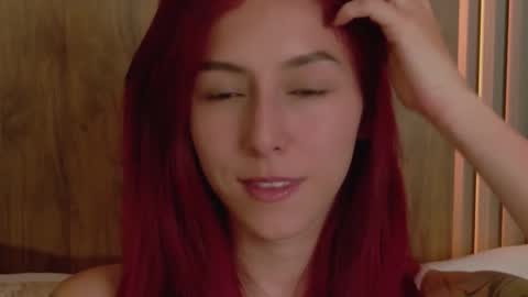 Casandra  online show from February 19, 7:10 pm