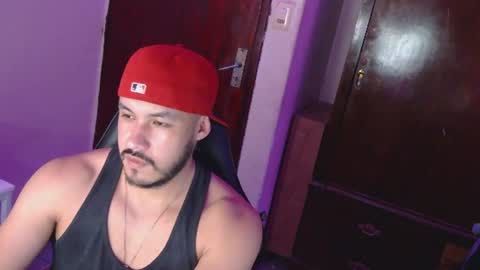 Snapshot of casas_oom chatting on June 27, 6:07 am online show from June 27, 6:07 am