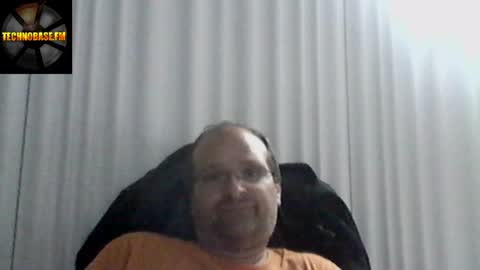 Snapshot of cascadacek chatting on June 2, 9:50 pm CASCADACEK online show from June 2, 9:50 pm