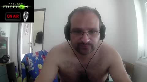 Snapshot of cascadacek chatting on June 10, 11:53 am CASCADACEK online show from June 10, 11:53 am