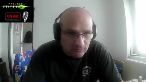 Snapshot of cascadacek chatting on June 15, 9:55 am CASCADACEK online show from June 15, 9:55 am