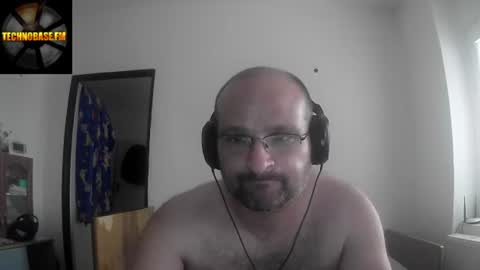 Snapshot of cascadacek chatting on June 28, 6:47 pm CASCADACEK online show from June 28, 6:47 pm
