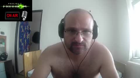 Snapshot of cascadacek chatting on June 29, 10:15 am CASCADACEK online show from June 29, 10:15 am