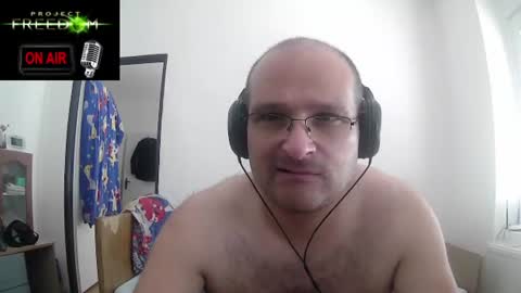 Snapshot of cascadacek chatting on July 2, 8:31 am CASCADACEK online show from July 2, 8:31 am