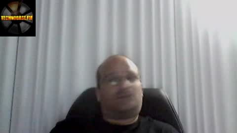 Snapshot of cascadacek chatting on July 4, 6:25 pm CASCADACEK online show from July 4, 6:25 pm