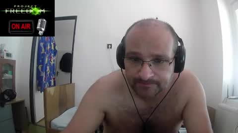 Snapshot of cascadacek chatting on July 8, 1:15 pm CASCADACEK online show from July 8, 1:15 pm