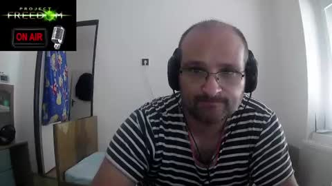 Snapshot of cascadacek chatting on July 10, 5:04 pm CASCADACEK online show from July 10, 5:04 pm
