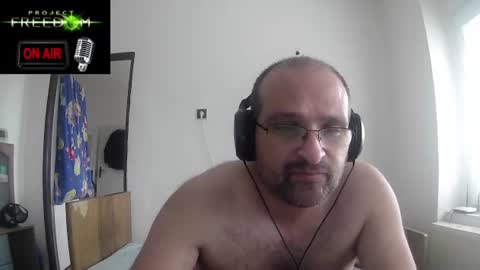 Snapshot of cascadacek chatting on July 14, 9:47 am CASCADACEK online show from July 14, 9:47 am