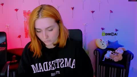 casey_meow_ online show from March 12, 10:10 am