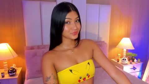 Snapshot of caseypierce_ chatting on October 23, 8:18 pm Casey Pierce New Account online show from October 23, 8:18 pm