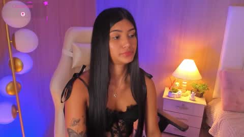 Snapshot of caseypierce_ chatting on November 27, 8:22 pm Casey Pierce New Account online show from November 27, 8:22 pm