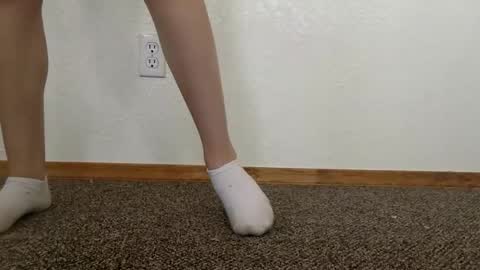 Snapshot of cash13bychanel chatting on October 27, 7:18 pm cash13bychanel online show from October 27, 7:18 pm