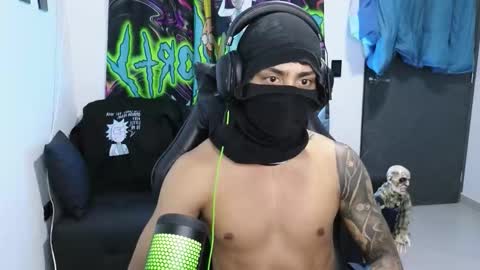 cash_master777 online show from February 28, 2:23 am