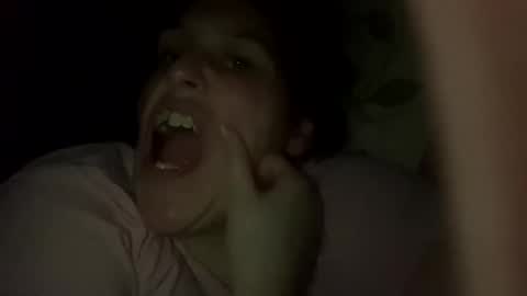 Cash Couple online show from April 8, 1:49 am