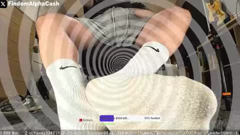 Snapshot of cashmastergrey chatting on April 30, 4:08 am Master Grey online show from April 30, 4:08 am