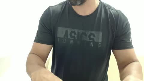 Snapshot of cashmastermuscle77 chatting on March 2, 10:22 am cashmastermuscle77 online show from March 2, 10:22 am