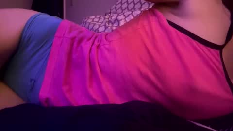 Snapshot of casidy1 chatting on February 27, 7:01 am casidy1 online show from February 27, 7:01 am