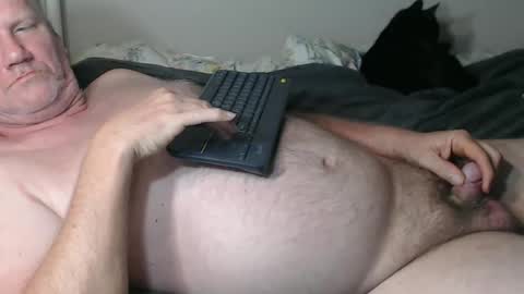 Snapshot of casinocam chatting on December 20, 7:48 am CasinoCam online show from December 20, 7:48 am