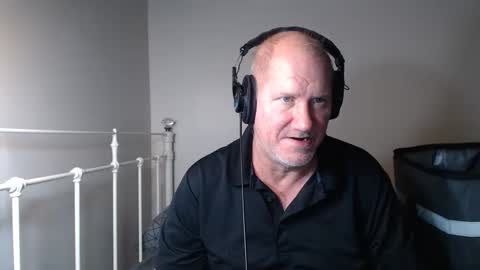 Snapshot of casinocam chatting on January 7, 6:43 pm CasinoCam online show from January 7, 6:43 pm