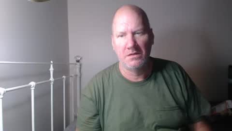 Snapshot of casinocam chatting on February 19, 5:09 pm CasinoCam online show from February 19, 5:09 pm