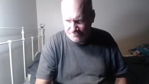 Snapshot of casinocam chatting on February 22, 1:51 am CasinoCam online show from February 22, 1:51 am