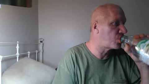 CasinoCam online show from May 5, 1:57 am