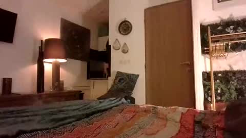 Snapshot of cassandra06400 chatting on October 30, 12:45 am cassandra06400 online show from October 30, 12:45 am