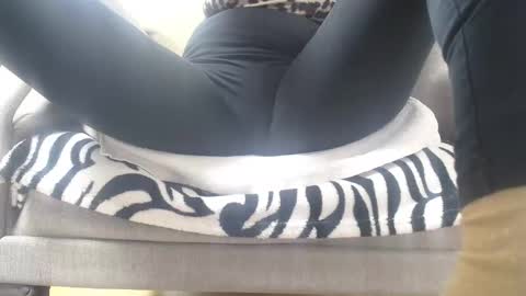 Snapshot of cassandra_joy chatting on February 16, 3:38 pm Cassandra joy online show from February 16, 3:38 pm