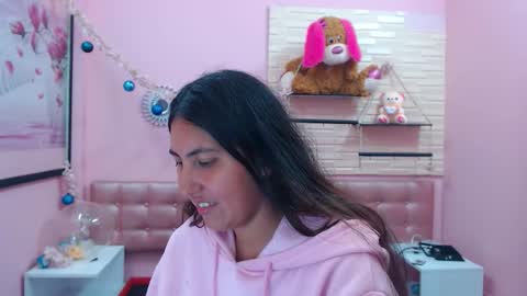 Snapshot of cassandra_ruizz chatting on January 7, 11:51 pm 573215024606 online show from January 7, 11:51 pm