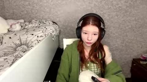 cassandraneiman online show from October 17, 7:33 am
