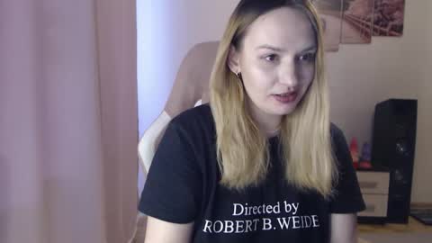 Snapshot of cassandratate chatting on February 13, 1:18 pm Casey Chris online show from February 13, 1:18 pm