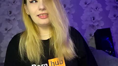 Casey Chris online show from May 28, 9:06 am