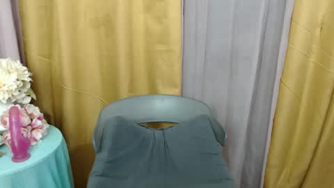 Casey  Dale online show from April 8, 12:27 pm