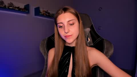 Seductress Cassia  FINDOM AND SADISM  NO NUDE online show from January 6, 7:35 pm