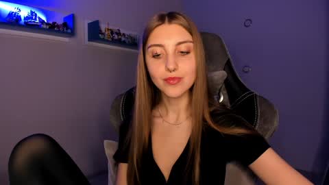 Seductress Cassia  FINDOM AND SADISM  NO NUDE online show from February 5, 7:53 pm