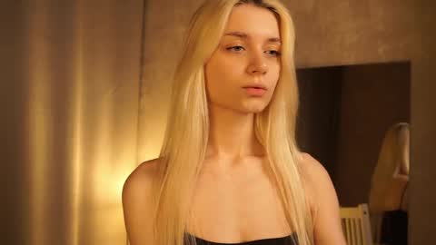 Cassie online show from March 9, 6:11 pm