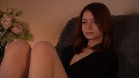 Cassie online show from November 15, 3:30 pm