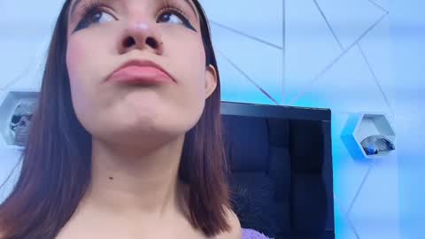 Snapshot of cassie_jones1 chatting on January 2, 11:16 pm Cassie Jones online show from January 2, 11:16 pm