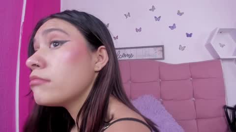 Snapshot of cassie_jones1 chatting on January 5, 2:38 am Cassie Jones online show from January 5, 2:38 am