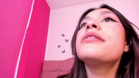 Snapshot of cassie_jones1 chatting on January 19, 9:11 am Cassie Jones online show from January 19, 9:11 am