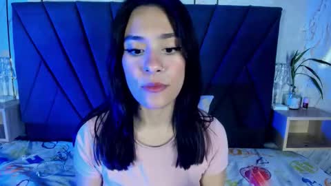 Snapshot of cassie_jones1 chatting on September 16, 4:35 am Cassie Jones online show from September 16, 4:35 am