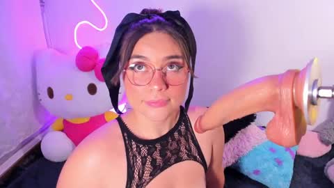 Bela igzaii9r online show from May 15, 11:01 pm