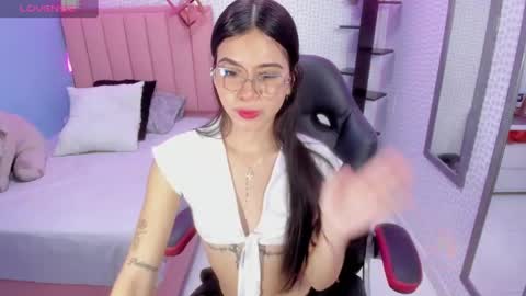 Snapshot of cassiehoward14 chatting on January 9, 3:15 am cassiehoward14 online show from January 9, 3:15 am