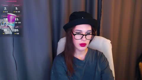 Snapshot of cassiemich chatting on February 28, 2:31 am Cassie online show from February 28, 2:31 am