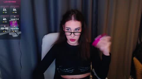 Snapshot of cassiemich chatting on March 4, 9:11 pm Cassie online show from March 4, 9:11 pm